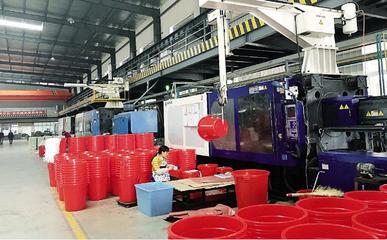 智能工厂赋能日用百货销售新生态 技术驱动下的生产与消费革新